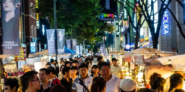 地攤經濟取代新零售？