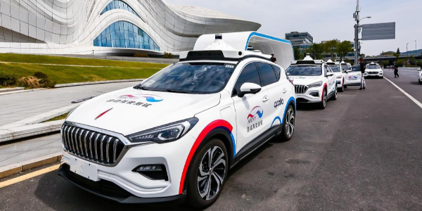 百度Apollo開始商業化，自動駕駛汽車最遲2024年量產