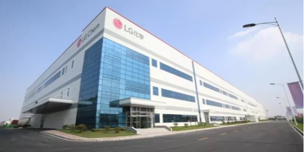特斯拉國產電池花落 LG 化學？